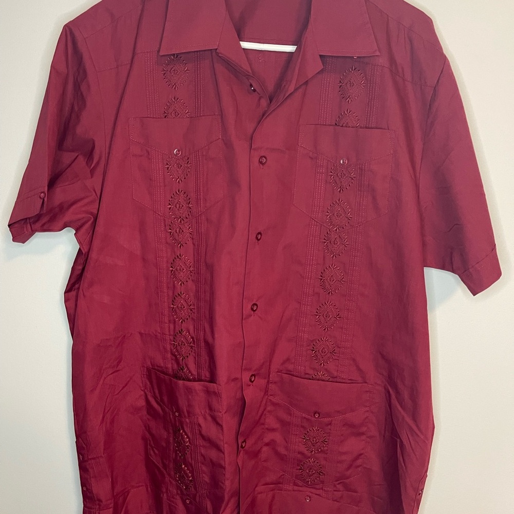 Havanera Club Men's Embroidered Resort Guayabera Shirt - Burgundy size large